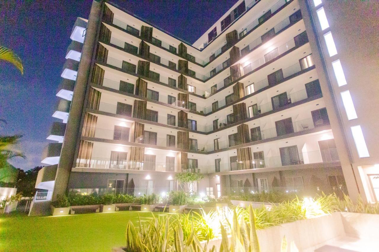 Accra Luxury Apartments @ The Lennox Exterior photo